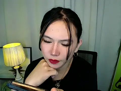 Snapshot of Ricaliciuos chatting on May 30, 10:37 pm Ricaliciuos online show from May 30, 10:37 pm
