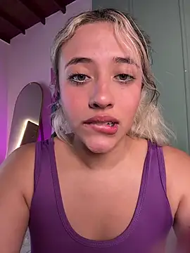 Snapshot of Alexa__Blue chatting on October 24, 2:54 am Alexa  Blue online show from October 24, 2:54 am