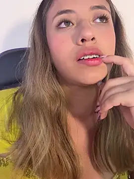 Snapshot of Alexa__Blue chatting on September 20, 3:55 am Alexa  Blue online show from September 20, 3:55 am
