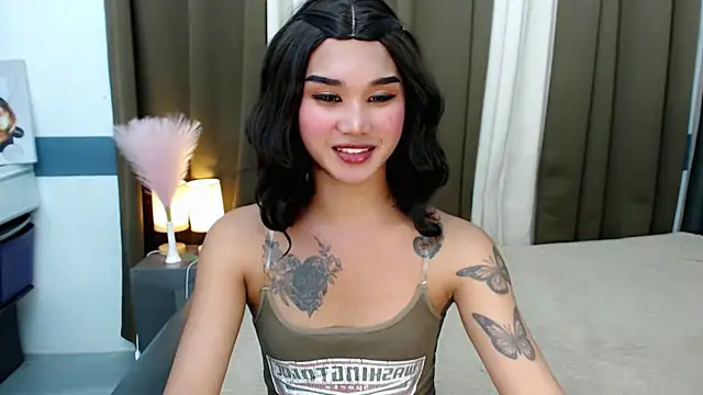 lil fantacy online show from April 6, 5:14 pm