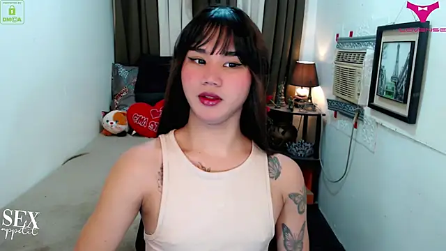 lil fantacy online show from December 14, 2:40 am