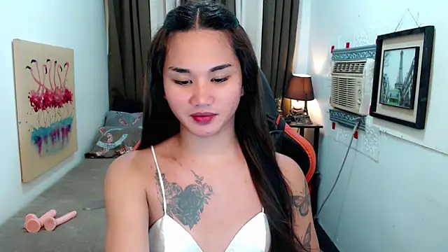 Snapshot of lil_fantacy chatting on October 3, 7:37 pm lil fantacy online show from October 3, 7:37 pm
