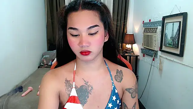 lil fantacy online show from October 26, 2:06 pm