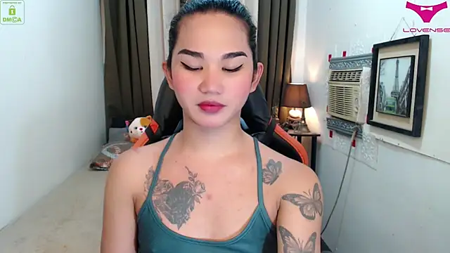 lil fantacy online show from November 12, 8:40 am