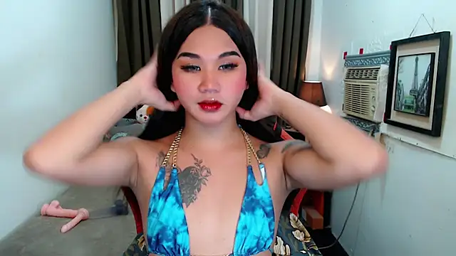 Snapshot of lil_fantacy chatting on October 20, 11:00 am lil fantacy online show from October 20, 11:00 am