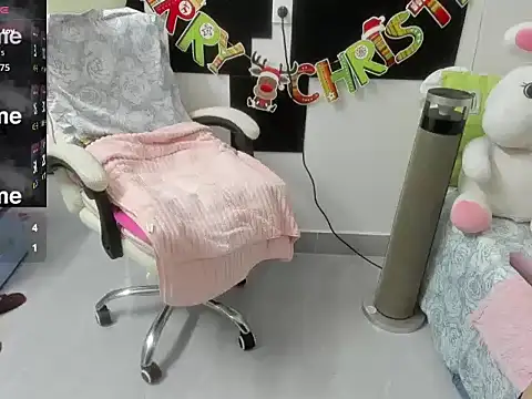 LuckyBabe new01 online show from January 12, 1:12 am