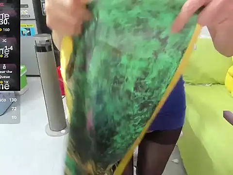 LuckyBabe new01 online show from February 4, 3:56 am