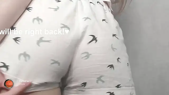 cute elfy  online show from November 1, 11:15 am