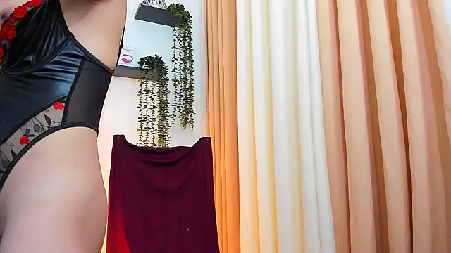 Yoursexy adriana online show from March 24, 7:19 am