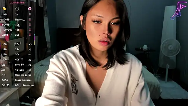 Snapshot of Griselda_beatriz3 chatting on November 24, 8:03 am Griselda beatriz3 online show from November 24, 8:03 am