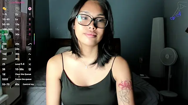 Snapshot of Griselda_beatriz3 chatting on November 12, 4:49 am Griselda beatriz3 online show from November 12, 4:49 am