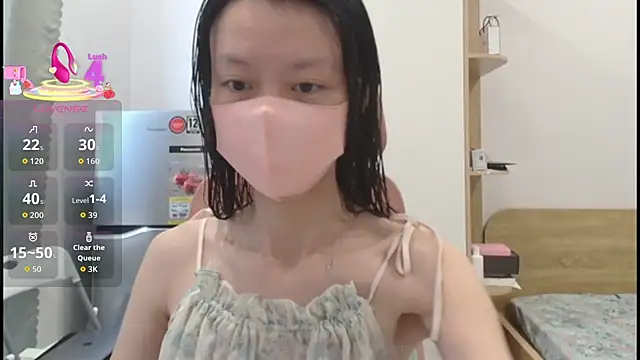 Snapshot of AlinaBaby_x chatting on September 9, 2:21 am AlinaBaby x online show from September 9, 2:21 am