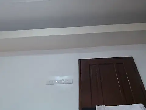 fantastic monica online show from April 19, 11:51 pm