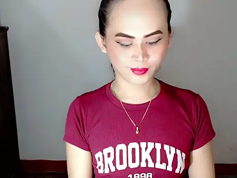 slutty afina online show from September 15, 6:47 am