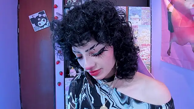 Snapshot of Vero_Osb_ chatting on June 16, 4:07 pm Vero Osb online show from June 16, 4:07 pm