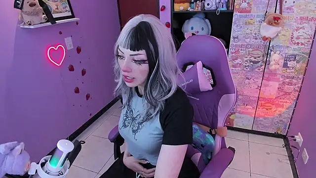 Snapshot of Vero_Osb_ chatting on October 21, 11:37 pm Vero Osb online show from October 21, 11:37 pm