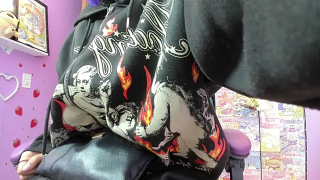 Vero Osb  online show from April 6, 3:13 am