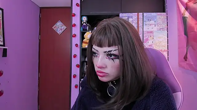 Vero Osb  online show from February 12, 11:37 pm