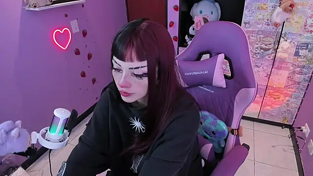 Snapshot of Vero_Osb_ chatting on October 23, 11:47 pm Vero Osb online show from October 23, 11:47 pm