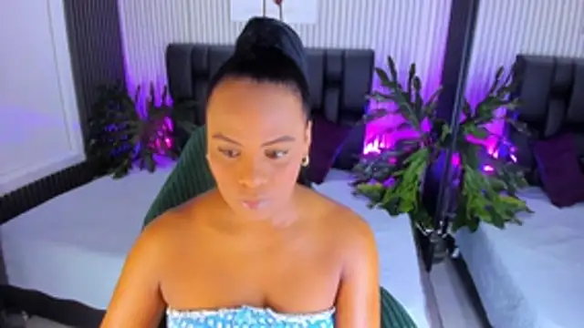 AriebonyBrooke online show from November 4, 11:36 am