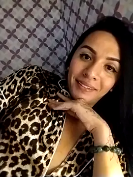 enoria1992 online show from May 1, 4:34 pm