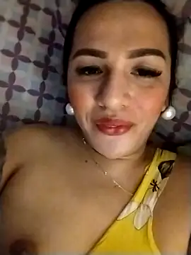 enoria1992 online show from November 11, 7:03 am