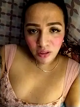 enoria1992 online show from November 6, 9:24 am