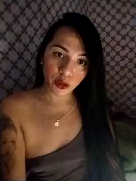 enoria1992 online show from October 4, 7:43 am