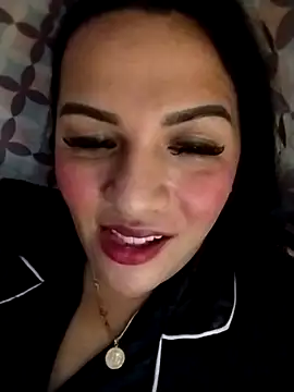 enoria1992 online show from November 18, 5:33 am