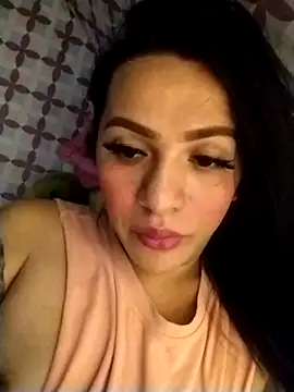 enoria1992 online show from April 5, 5:25 am