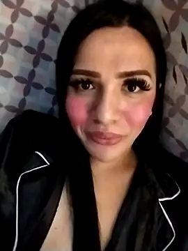 enoria1992 online show from March 6, 12:05 am