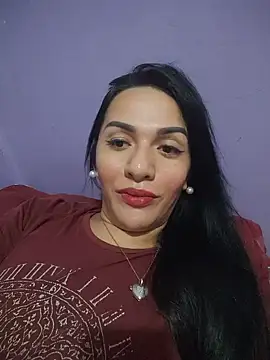 enoria1992 online show from July 13, 2:44 am