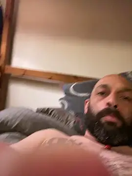 jackadi33 online show from December 2, 10:33 pm