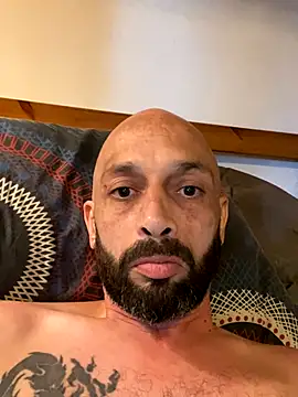 Snapshot of jackadi33 chatting on October 30, 3:20 pm jackadi33 online show from October 30, 3:20 pm