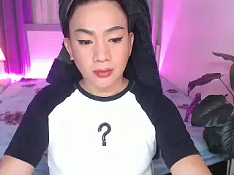 Snapshot of Amanda_cummersxxx chatting on May 21, 10:12 am Amanda cummersxxx online show from May 21, 10:12 am