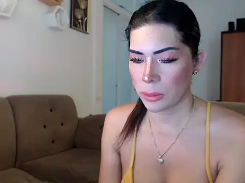 goddessofbigcock1234 online show from June 15, 2:23 am