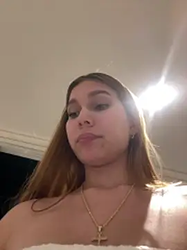 Snapshot of Nikii__ chatting on June 4, 3:55 am Nikii online show from June 4, 3:55 am