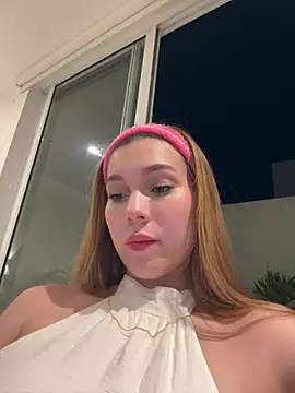 Nikii   online show from July 26, 1:01 am