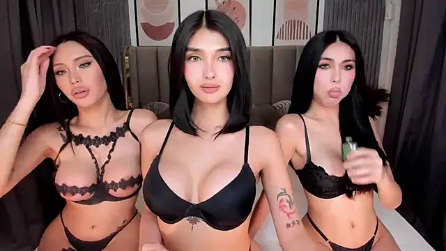 ScarletGreysonn online show from November 17, 6:39 am