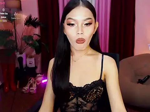 Snapshot of Asianprincess69 chatting on October 14, 8:26 am Asianprincess69 online show from October 14, 8:26 am