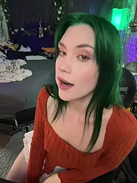 littlelune online show from April 30, 8:49 pm