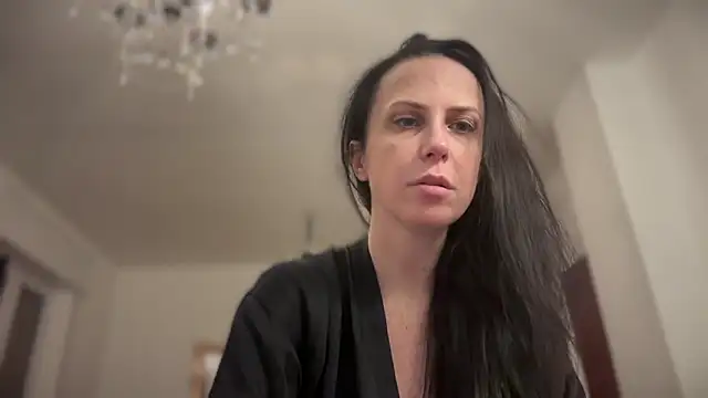 Snapshot of Lola245 chatting on November 5, 6:22 pm Lola245 online show from November 5, 6:22 pm