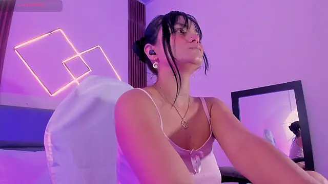 Miiaa jones online show from February 21, 12:29 pm