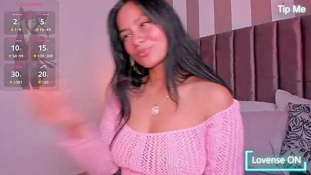 Miiaa jones online show from January 14, 1:26 pm