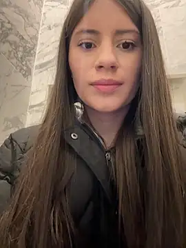 Isabella21  online show from March 14, 1:11 am