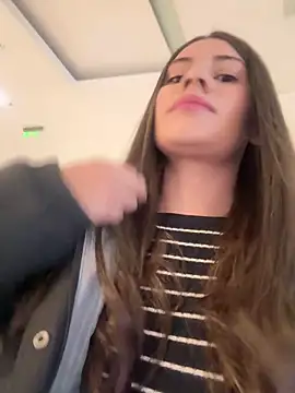 Isabella21  online show from February 12, 12:21 am