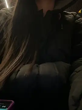 Isabella21  online show from March 1, 12:32 am