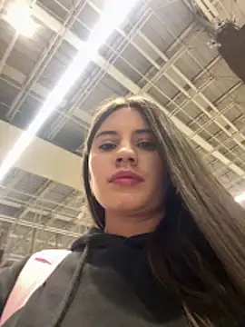 Isabella21  online show from October 23, 12:20 am