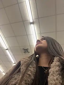 Isabella21  online show from October 30, 12:09 am