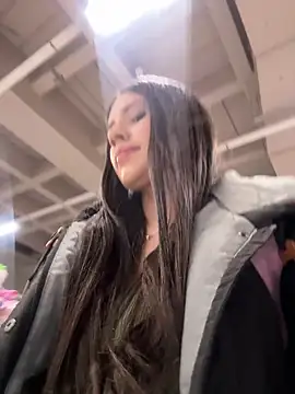 Isabella21  online show from February 10, 8:08 pm